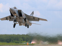 MiG-31 care decoleaza