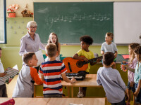 Cantece pentru copii folosite ca instrumente de manipulare. Ce urmaresc autoritatile