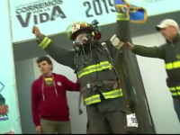 Competiţia bizară la care au fost supuşi pompierii chilieni. Mesajul transmis