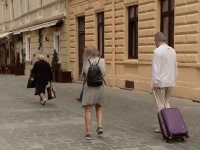 Se anunță noi reguli pentru cei care își închiriază locuințele turiștilor. Ce au pățit 2 soți din Brașov