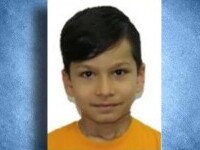 Un copil de 10 ani, din Alba, a dispărut din apropierea blocului în care locuia. Poliția cere ajutorul cetățenilor