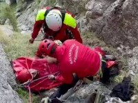 Alpinist rănit grav în Bucegi, după ce a căzut în gol și s-a izbit de stânci
