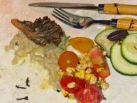 FOTO. Cum a arătat mâncarea la Gala Met, unde biletele au costat 35.000 de dolari