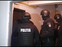 Percheziții în două cartiere din Ploiești. Ce caută polițiștii