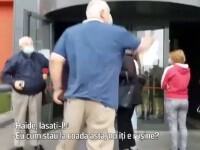 Scandal la vaccinare în Craiova. Oamenii s-au certat la coadă, pe programări