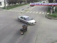 Impact violent dintre o motocicletă și un autoturism, la Timișoara. Ce s-a întâmplat cu motociclista