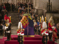 Luni, 19 septembrie, funeraliile Reginei Elisabeta a II-a sunt transmise LIVE într-o ediție specială Știrile PRO TV