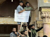 Comunicațiile au fost întrerupte în Derna, după protestele localnicilor afectați de inundații. Casa primarului, incendiată