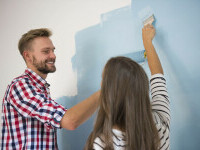 (P) De la simplu la sofisticat – de ce să alegi vopsea lavabilă și lacuri pentru lemn de calitate