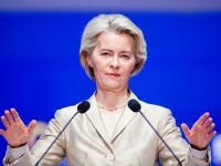 Ursula von der Leyen: „Comisia Europeană va propune o nouă legislaţie care să favorizeze expulzarea migranţilor”