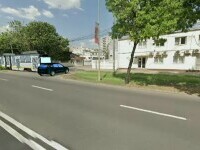 ANIMAȚIE GRAFICĂ. Cum s-a produs accidentul teribil cu mașina strivită de tramvai. Șoferul n-a avut nicio șansă