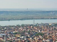 Viitura care a inundat Budapesta se apropie de România. Ce se vede pe Dunăre din elicopter. FOTO