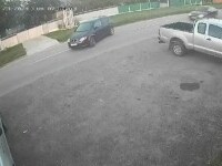 Cum a provocat un accident un șofer care a vrut să parcheze, într-un sat din Iași | VIDEO