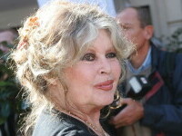 Brigitte Bardot este internată de trei săptămâni în spital. Starea actriței este „îngrijorătoare”