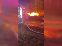 Incendiu violent la un depozit de mobilă în Timiș: ”Erau flăcările cât blocul”. ”Ardeam toți!”