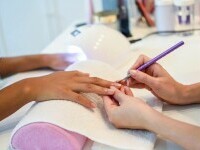 (P) Aspirator praf unghii: Eficiența și rolul filtrelor HEPA și al sacilor