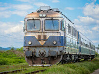 Un tren din Valea Jiului a „reușit” să parcurgă 80 de km în 12 ore și 17 minute. Reacția CFR Călători