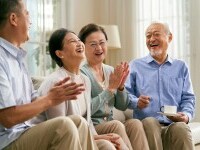 Record de longevitate în Japonia. Aproape 100.000 de oameni au depășit vârsta de 100 de ani