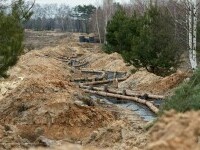 Estonia sapă un șanț antitanc de-a lungul frontierei cu Rusia și construiește 600 de buncăre