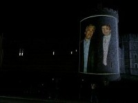 Imagini cu Trump și Epstein, proiectate pe Castelul Windsor înaintea vizitei oficiale. Patru activiști, arestați. FOTO