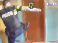 Femeie blocată într-un apartament în flăcări, salvată de polițiști în București. Video cu operațiunea