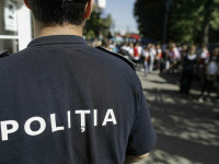 O elevă din Gorj a fost reținută după ce a amenințat cu cuțitul un coleg. Incidentul s-a petrecut pe holul liceului