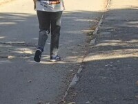 Șofer de 76 de ani, reținut pentru violență în trafic. Ar fi lovit și urmărit o femeie