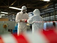 O femeie a murit în China după ce a călcat pe un recipient cu substanțe toxice, în timpul unei plimbări