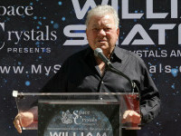 „Căpitanul Kirk” din Star Trek, dus de urgență la spital. La 94 de ani, William Shatner a biruit cancerul și a fost în spațiu