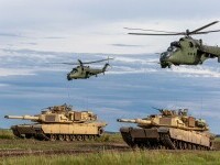 tancuri abrams elicoptere