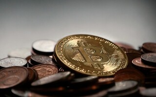 cum să înființeze un bitcoin)