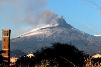 Vulcanul Merapi A Erupt In Indonezia Se AflÄƒ In Cercul De Foc Al Pacificului Stirileprotv Ro