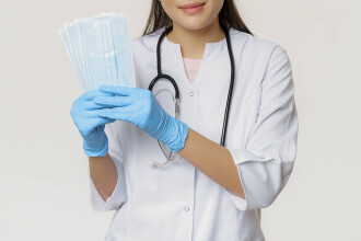 (P) Descoperă soluțiile profesionale pentru dezinfectare și echipamentele de protecție a sănătății