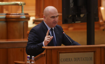 Parlamentul votează astăzi cele patru moţiuni de cenzură depuse de AUR. Opoziția contestă Pachetul 2 de măsuri fiscale