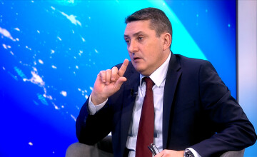 Istoric: Este posibil să vedem curând un lider autoritar în fruntea României. “Se poate întâmpla de pe o zi pe alta\