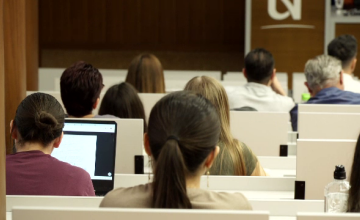 Fenomen alarmant în România: universitățile riscă să aibă studenți foarte puțini în 2025. Reacția Ministrului Educației