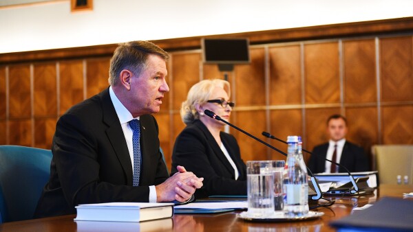Iohannis A Vorbit La Telefon Cu Dăncilă Despre Cele Trei Propuneri