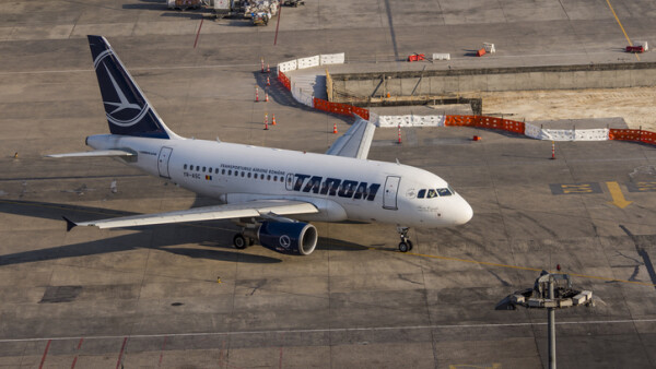 Tarom Are Un Nou Director General Interimar Cine Este Valentin