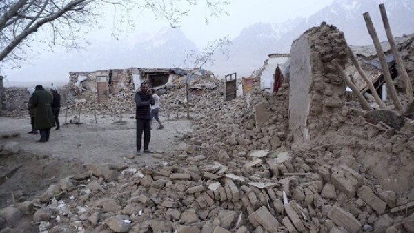 Cutremur Cu Magnitudinea 5 4 Pe Scara Richter In China 8 Morti Si