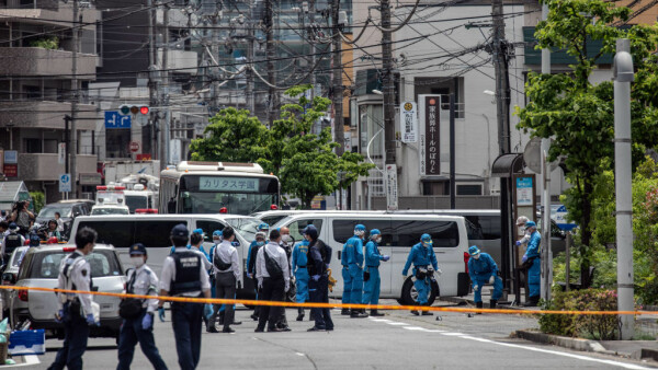 Atac Sangeros In Japonia 16 Eleve Injunghiate Intr O Stație De