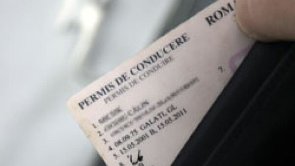 Permisele Auto De La Sfantu Gheorghe Barbatii Arestati Au Facut