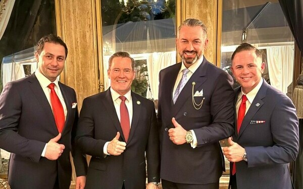 Dragoş Sprînceană și Mike Waltz, la Mar-a-Lago