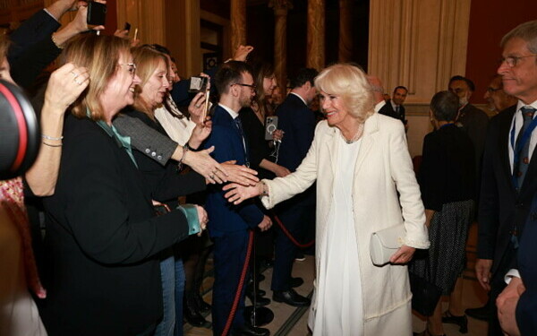 Regina Camilla şi regele Charles