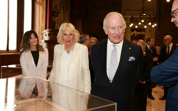 Regina Camilla şi regele Charles