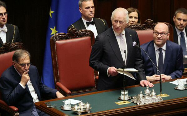 Regina Camilla şi regele Charles