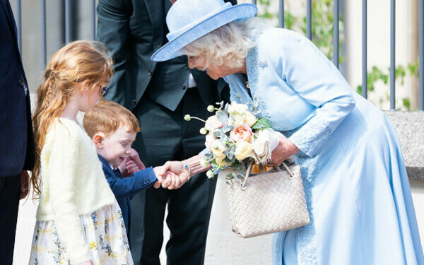 Regele Charles și Regina Camilla au participat la slujba tradițională de Paște Regele Charles și Regina Camilla au participat la slujba tradițională de Paște