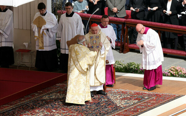Papa Francisc Papa Francisc