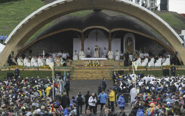 Vizita Papei Francisc în România Vizita Papei Francisc în România