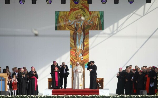 Vizita Papei Francisc în România Vizita Papei Francisc în România