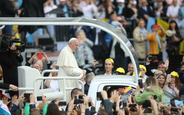 Vizita Papei Francisc în România Vizita Papei Francisc în România